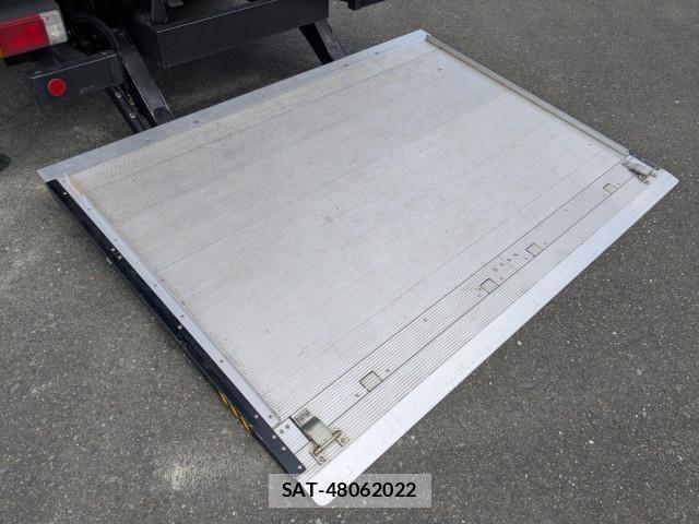 Hino DUTRO 2024-07 8229615-8