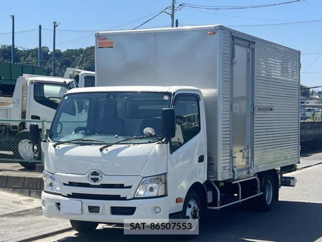 Hino DUTRO 2024-03 8229612-0