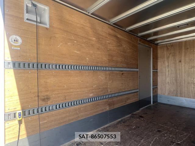 Hino DUTRO 2024-03 8229612-11