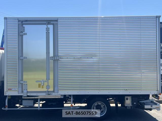 Hino DUTRO 2024-03 8229612-6