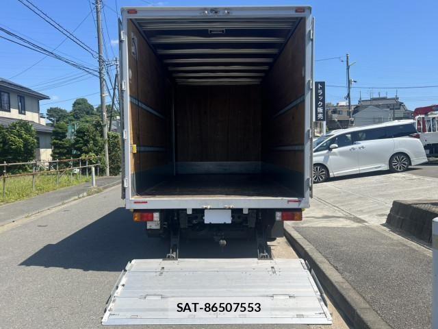 Hino DUTRO 2024-03 8229612-8