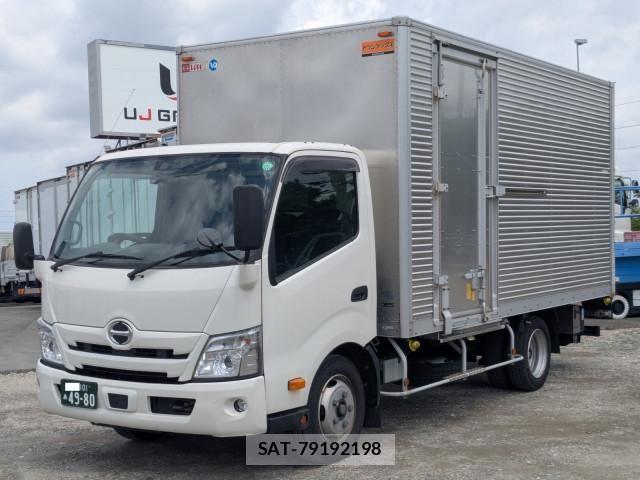 Hino DUTRO 2024-07 8229618-0