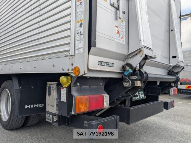 Hino DUTRO 2024-07 8229618-4