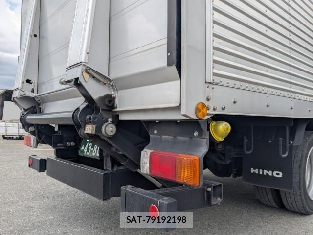Hino DUTRO 2024-07 8229618-5