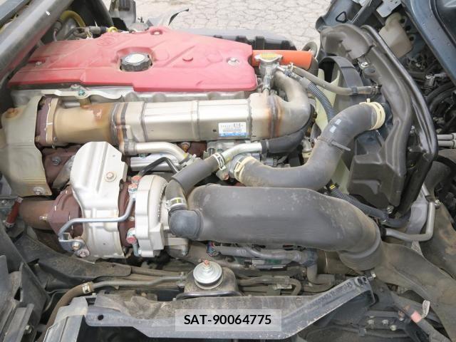 Hino DUTRO 2024-03 8229619-26
