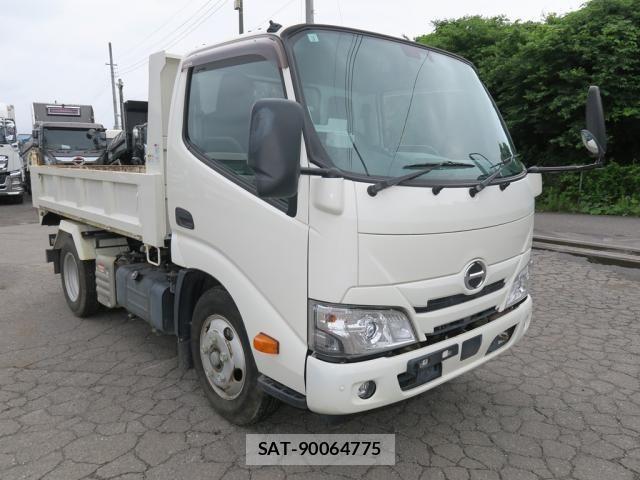 Hino DUTRO 2024-03 8229619-3