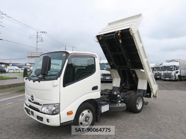 Hino DUTRO 2024-03 8229619-7
