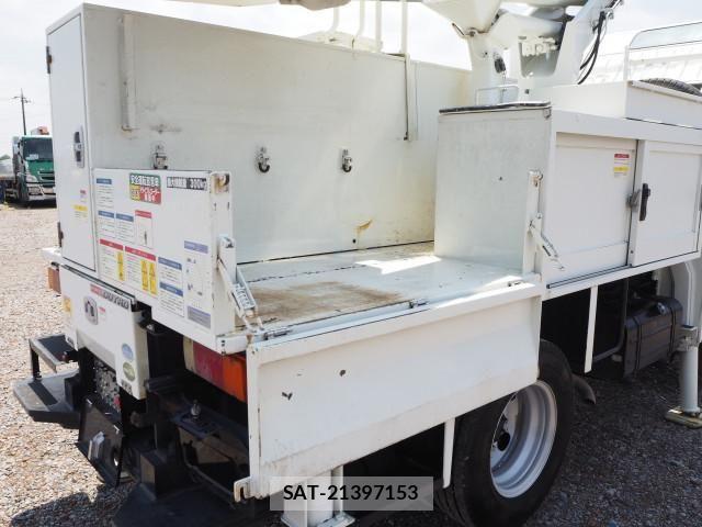 Hino DUTRO 2018-06 8229693-23