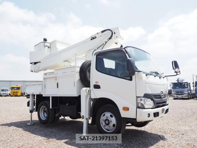 Hino DUTRO 2018-06 8229693-6