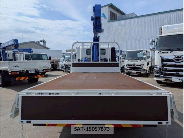 Hino DUTRO 2023-07 8229609-15