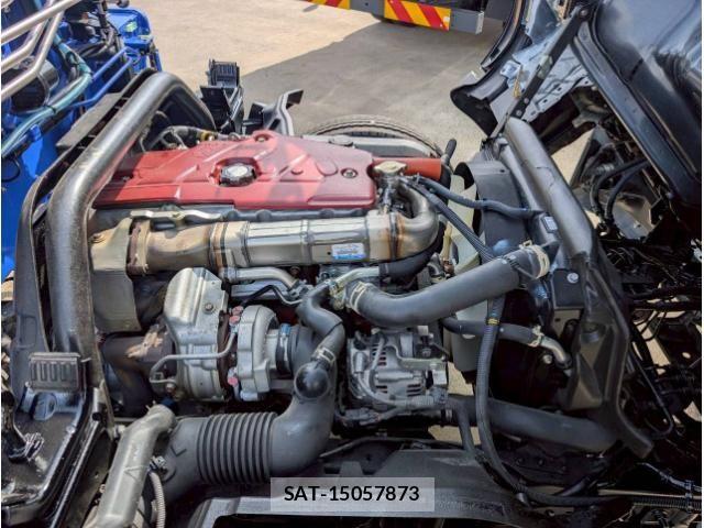 Hino DUTRO 2023-07 8229609-26
