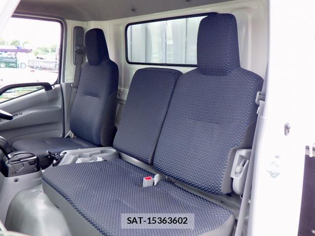 Hino DUTRO 2020-09 8229654-10