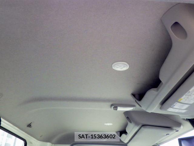 Hino DUTRO 2020-09 8229654-15