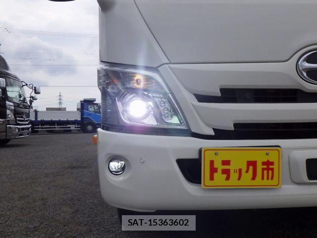 Hino DUTRO 2020-09 8229654-22