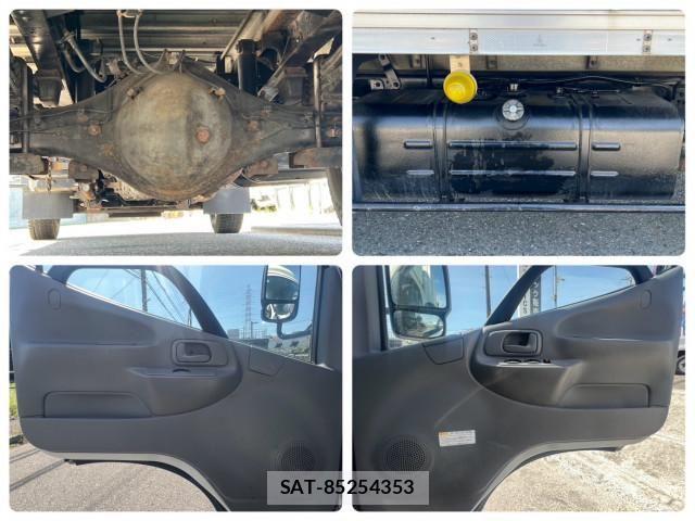 Hino DUTRO 2017-12 8229668-20