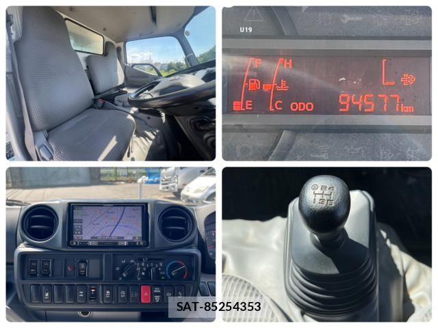 Hino DUTRO 2017-12 8229668-21