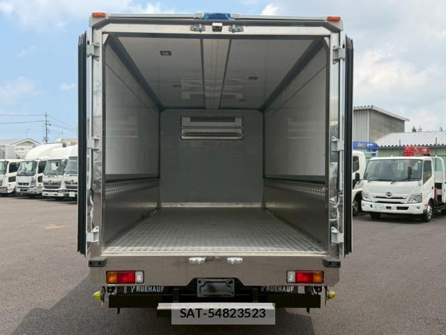 Hino DUTRO 2019-11 8229607-12