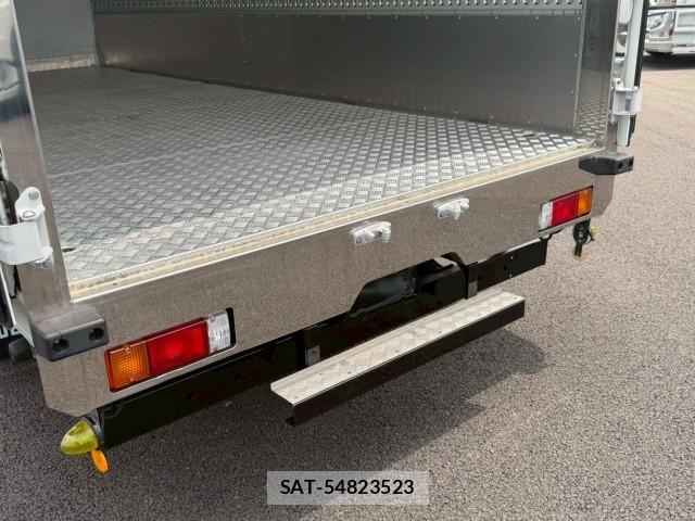 Hino DUTRO 2019-11 8229607-13
