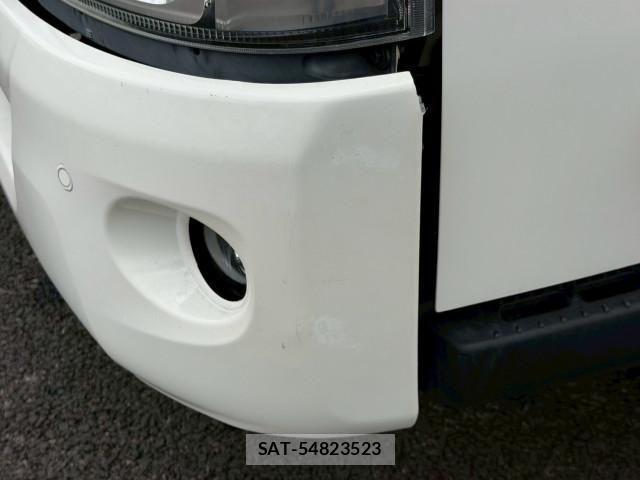 Hino DUTRO 2019-11 8229607-18