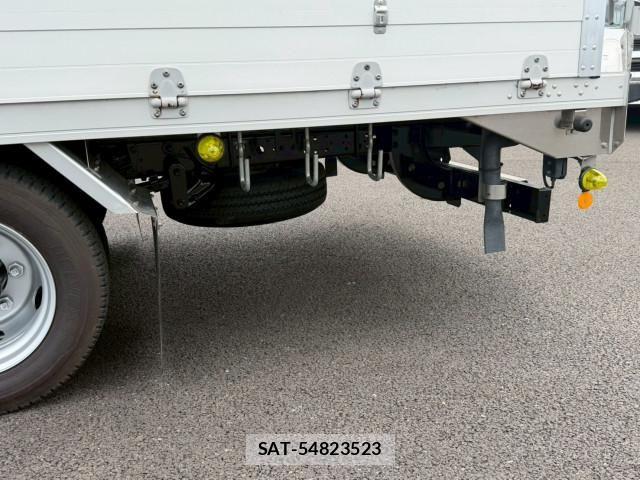 Hino DUTRO 2019-11 8229607-24
