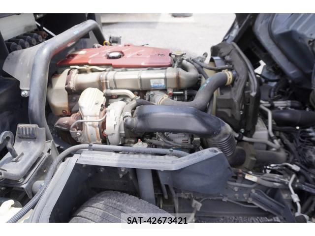 Hino DUTRO 2018-02 8229682-14
