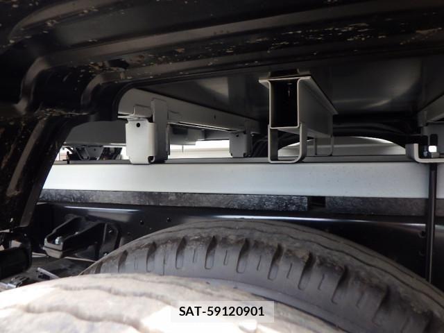 Hino DUTRO 2025-12 8229630-22