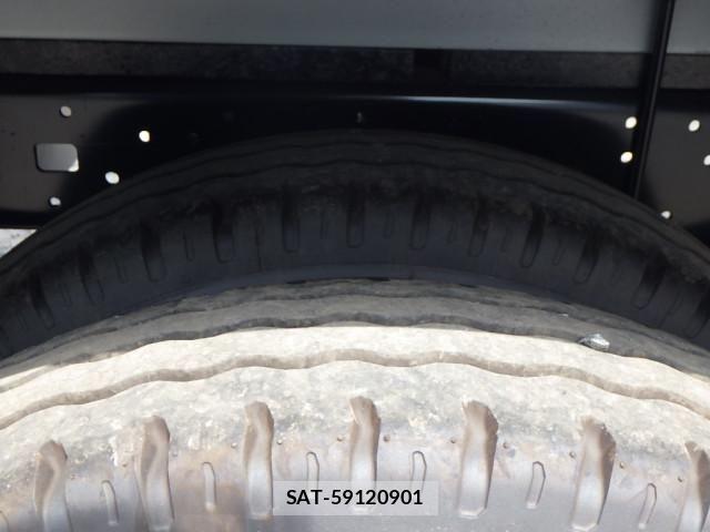 Hino DUTRO 2025-12 8229630-27