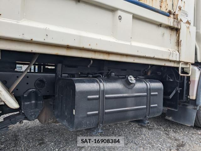 Hino DUTRO 2016-06 8229697-23