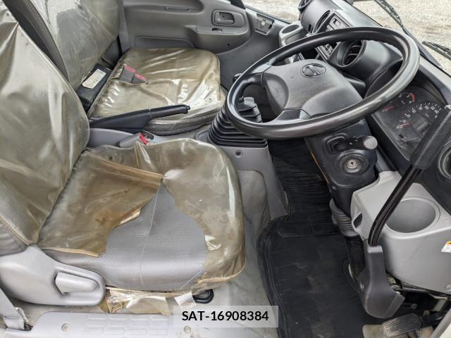 Hino DUTRO 2016-06 8229697-27