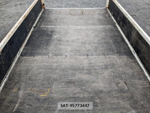 Hino DUTRO 2019-05 8229675-22
