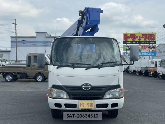 Hino DUTRO 2014-03 8229691-1