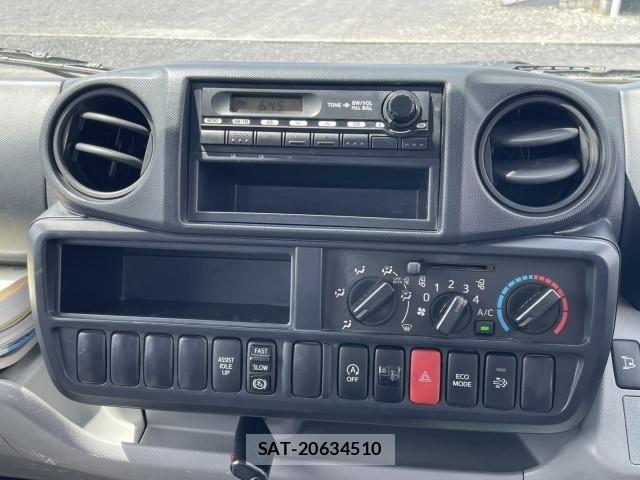 Hino DUTRO 2014-03 8229691-21