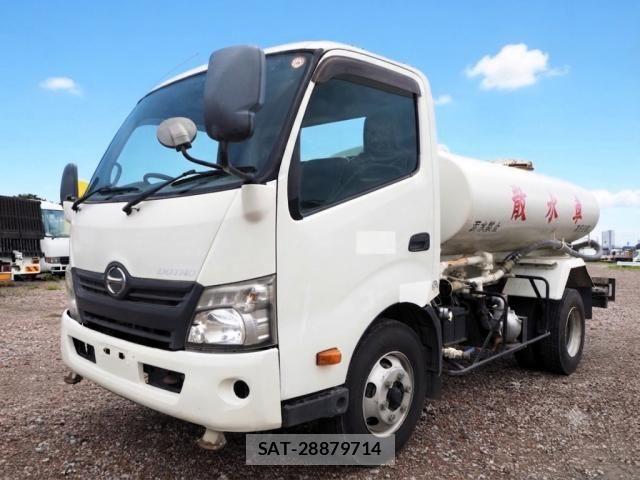 Hino DUTRO 2014-06 8229696-0