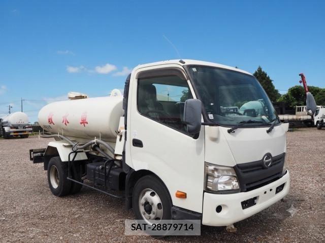 Hino DUTRO 2014-06 8229696-6