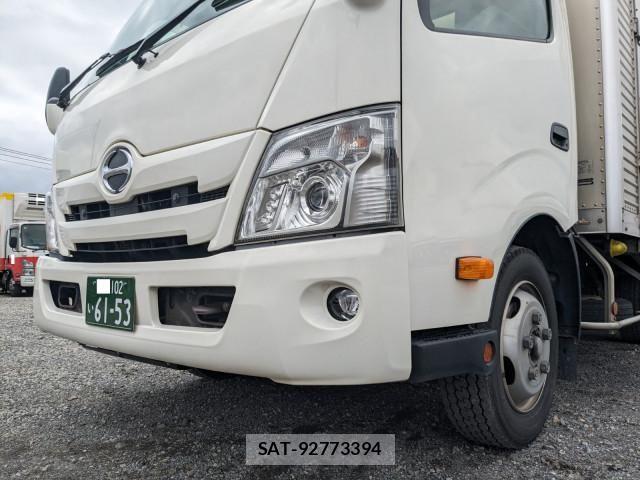 Hino DUTRO 2021-01 8229662-11
