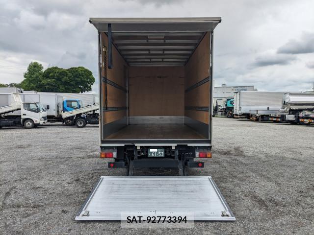 Hino DUTRO 2021-01 8229662-15