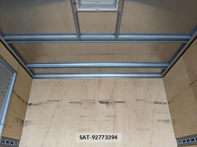 Hino DUTRO 2021-01 8229662-23