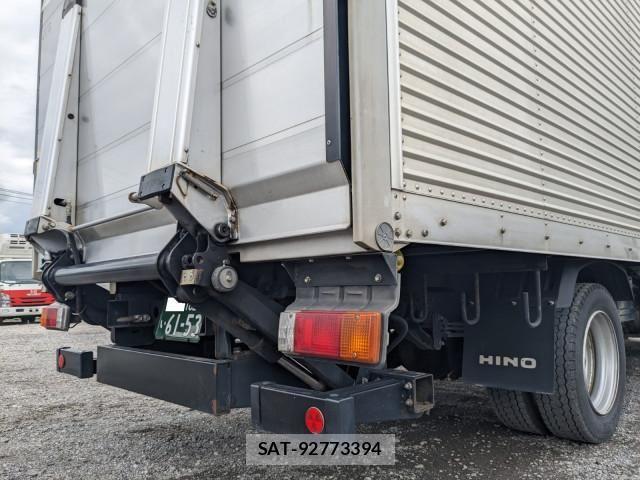 Hino DUTRO 2021-01 8229662-5