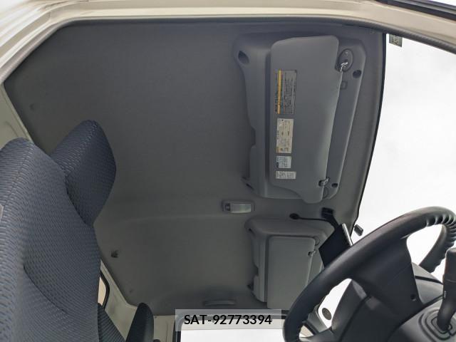 Hino DUTRO 2021-01 8229662-7