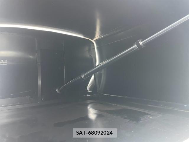 Hino DUTRO 2024-08 8229590-10