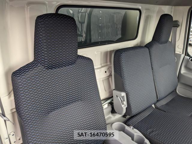 Hino DUTRO 2024-11 8229610-10