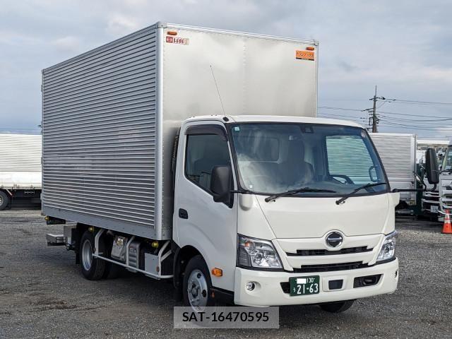 Hino DUTRO 2024-11 8229610-1