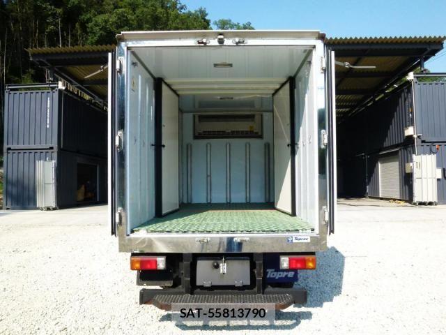 Hino DUTRO 2020-04 8229667-10
