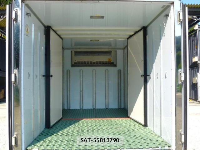 Hino DUTRO 2020-04 8229667-13