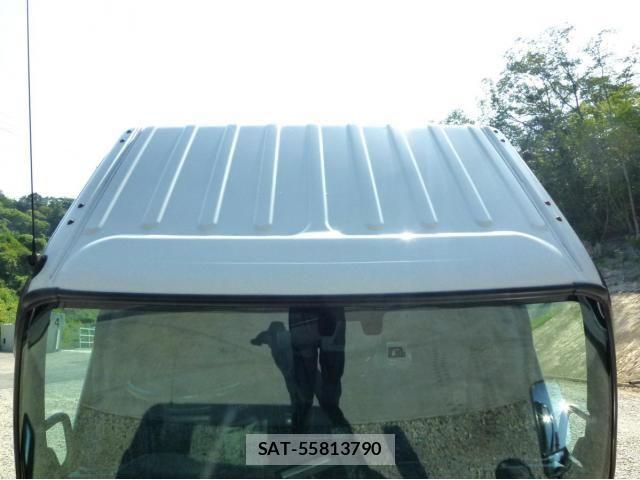 Hino DUTRO 2020-04 8229667-6
