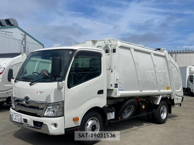 Hino DUTRO 2024-09 8229589-0