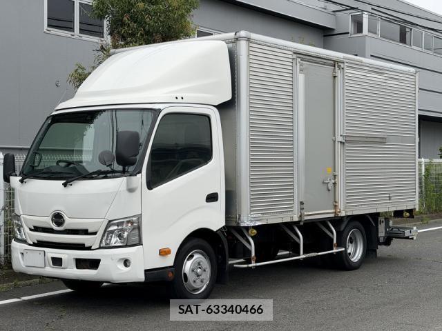 Hino DUTRO 2020-02 8229645-0