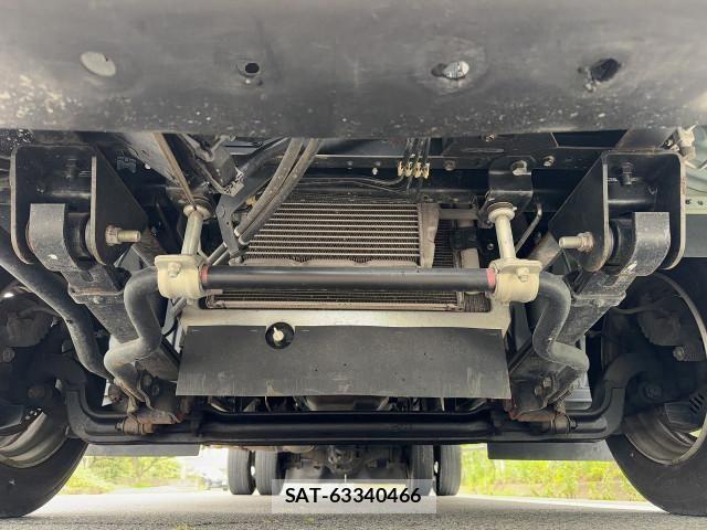 Hino DUTRO 2020-02 8229645-9