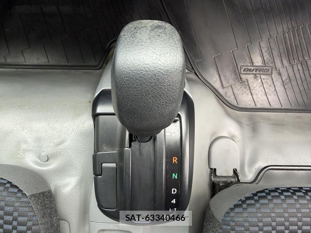 Hino DUTRO 2020-02 8229645-19