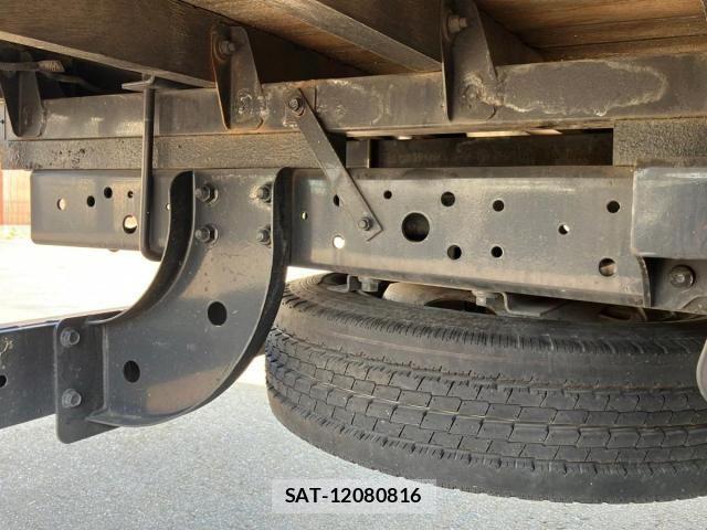 Hino DUTRO 2013-11 8229700-11
